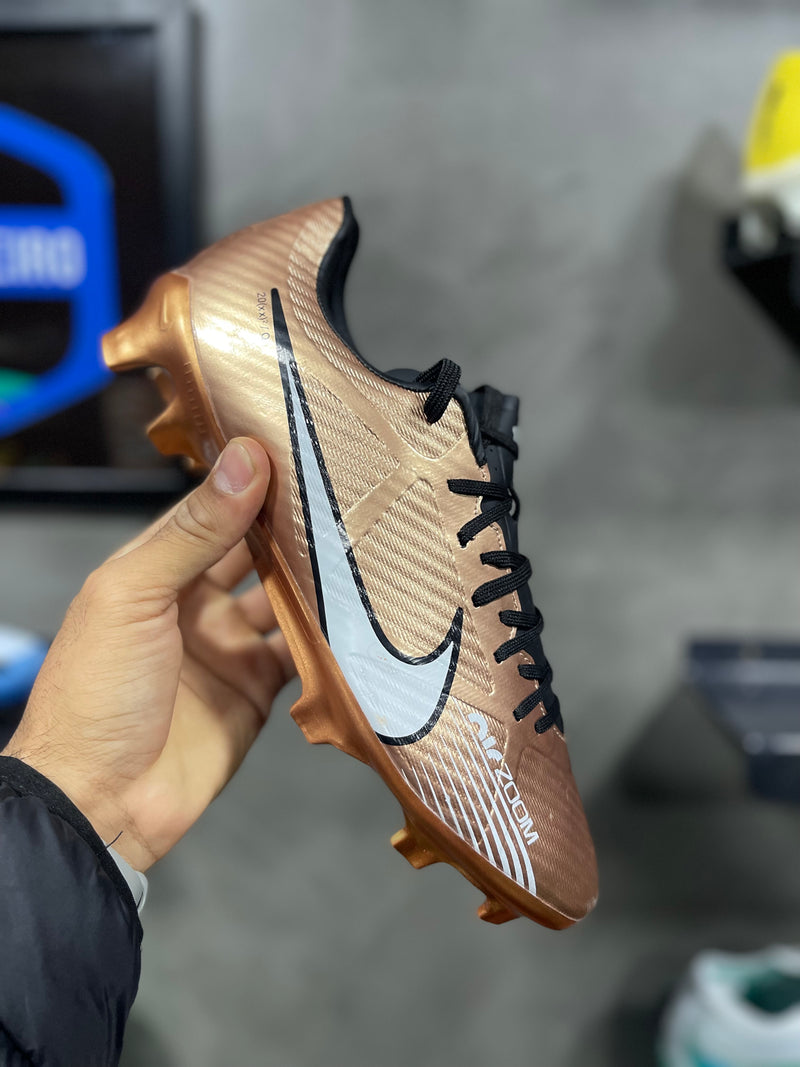 Nike Academy bronze