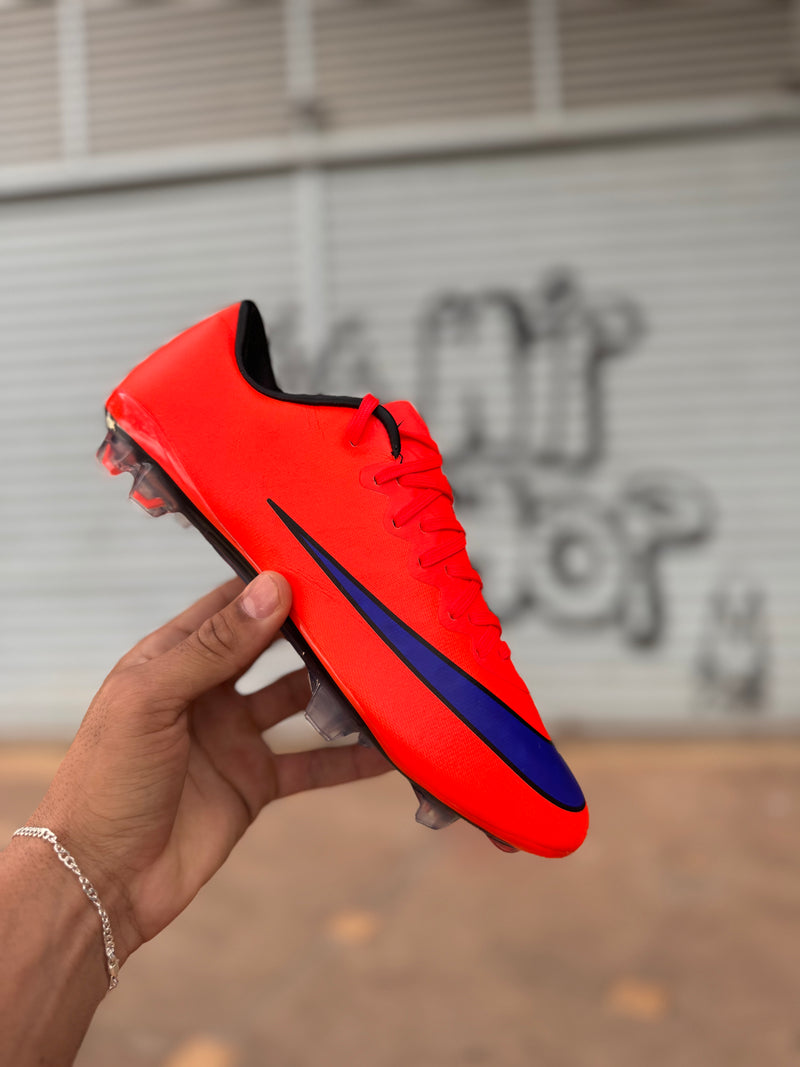 NIKE MERCURIAL VAPOR X - vermelha