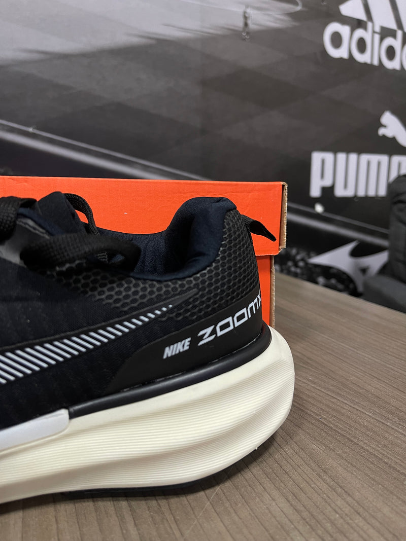 Zoom x - Preto all black