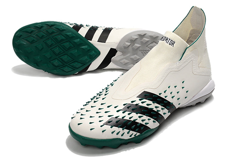 Adidas PREDATOR FREAK