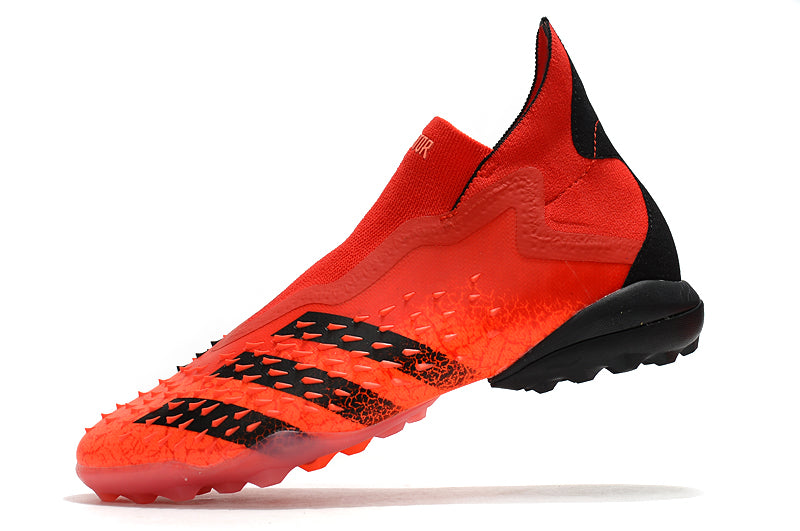 Adidas PREDATOR FREAK